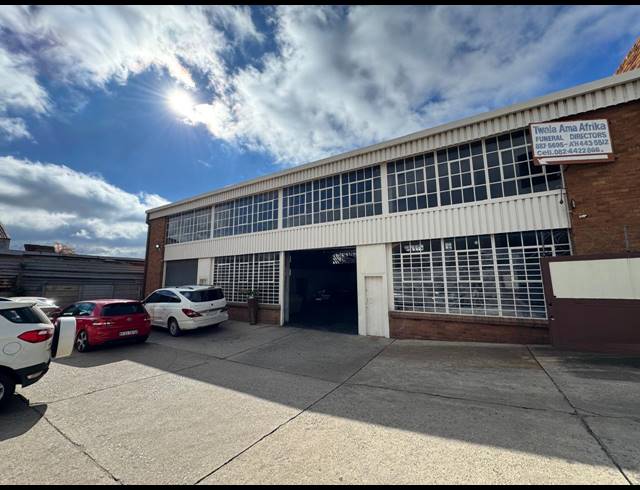 570M² WAREHOUSE TO LET IN WYNBERG